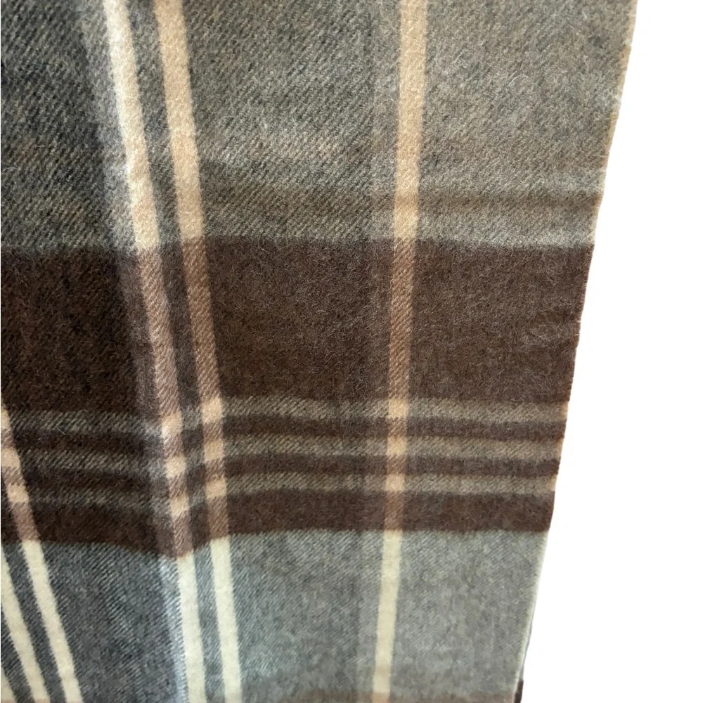 Jos. A. Bank Men’s Cashmere Scarf‎